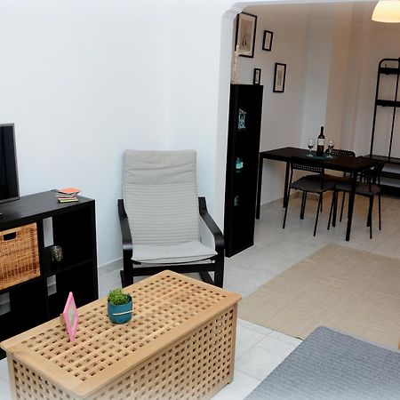 Cyriacus Flat In The Heart Of Thessaloniki Apartment Exterior photo